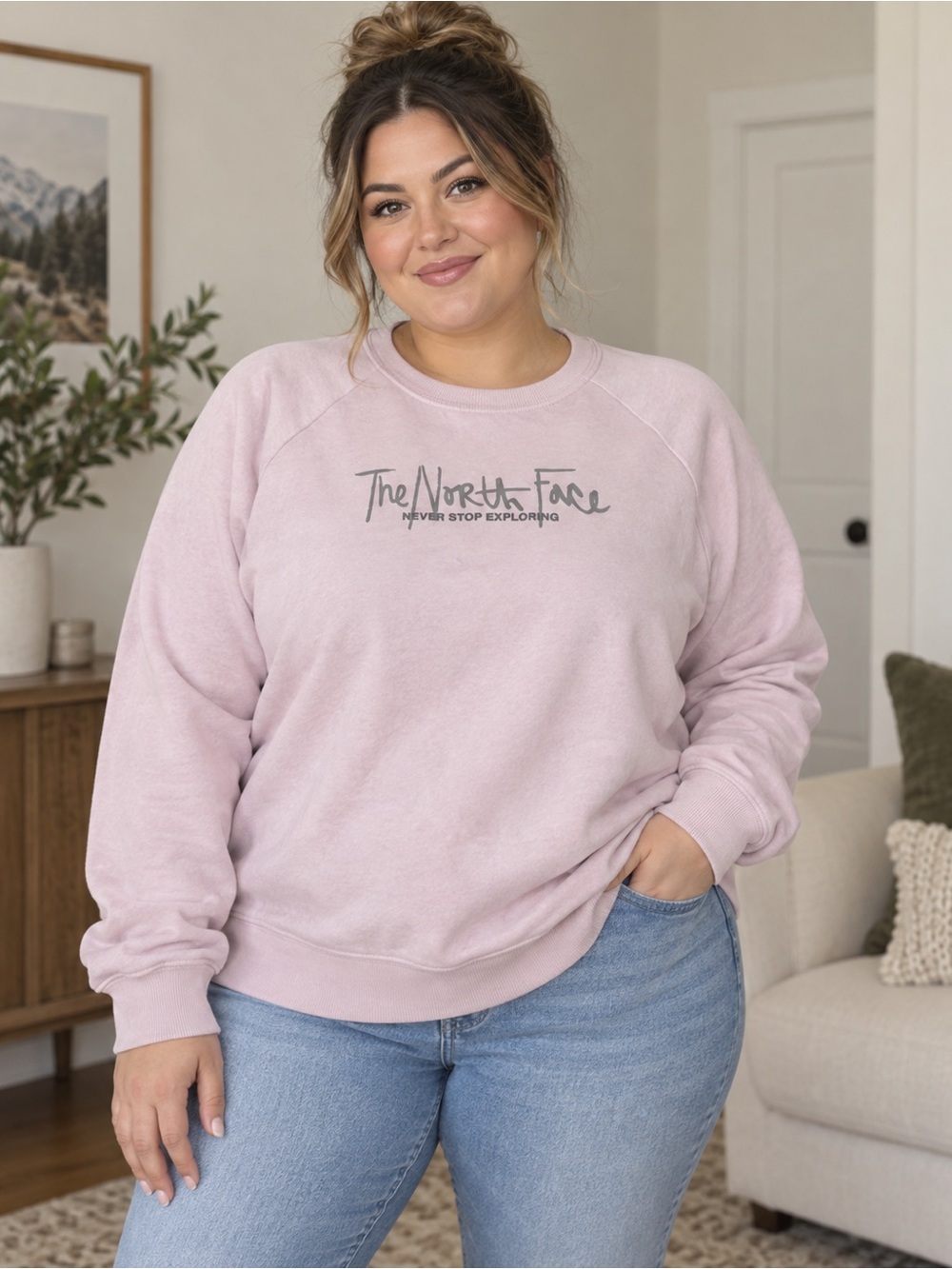 The North Face Women's lavender XL Crewneck Sweatshirt